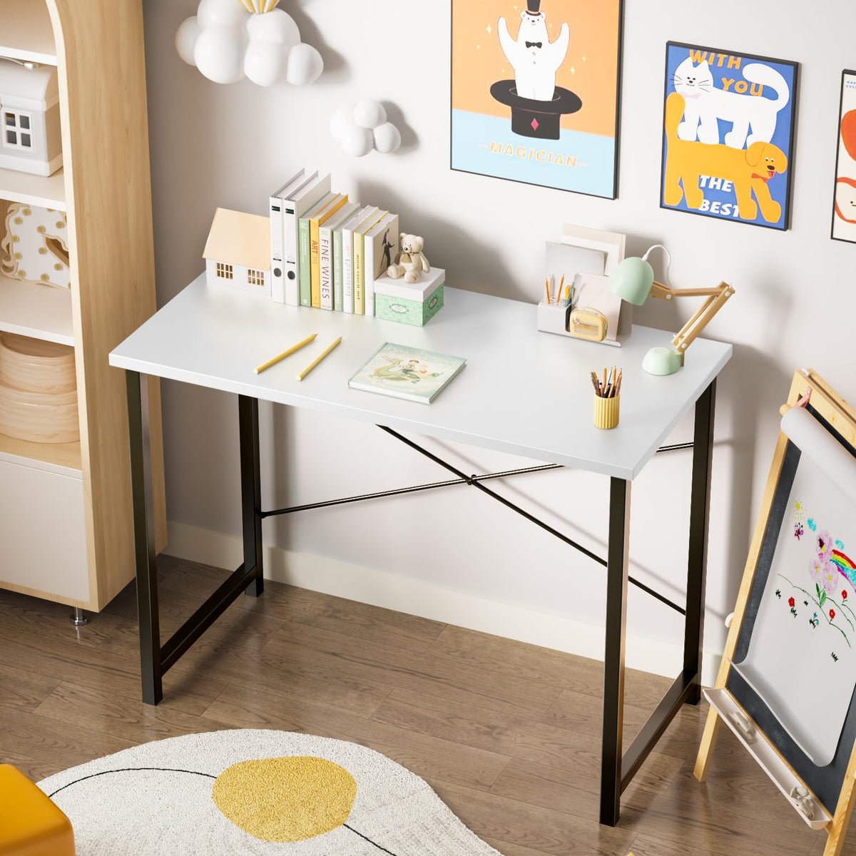 Sweetcrispy GDZ-31IN-BKWT 81.3cm Small Computer Desk White and Black